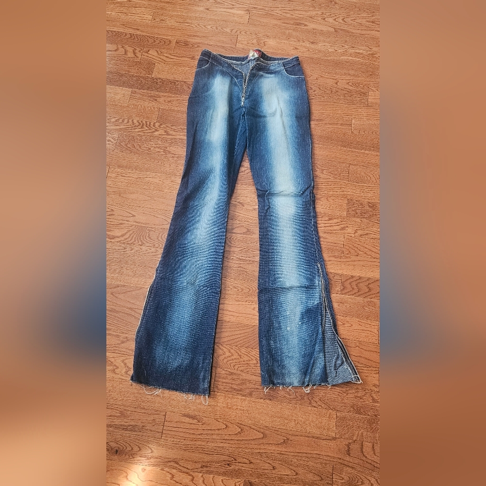 One Of A Kind French Jeans